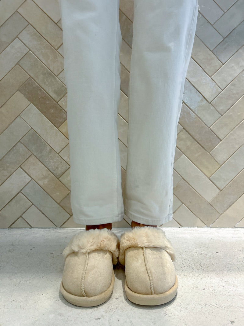 Hausschuhe mit Kunstfell Beige