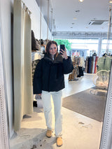 Kurze Winterjacke Schwarz