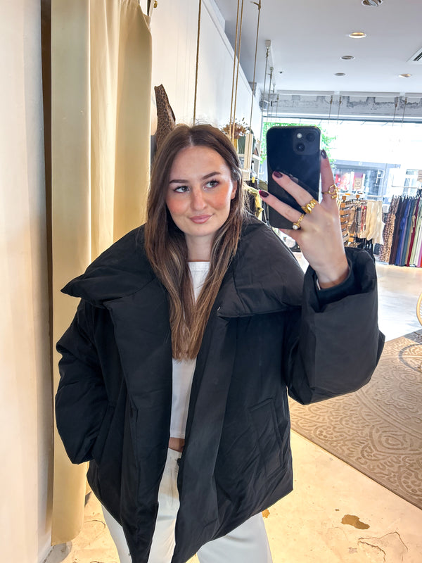 Kurze Winterjacke Schwarz