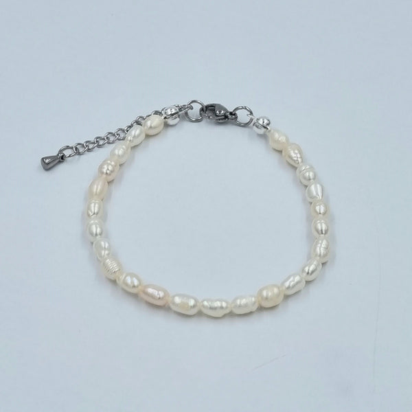 Beads By Brown Armband mit kleinen Süßwasserperlen Silber