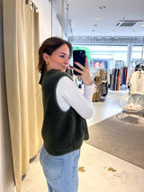 Kurze Teddy Weste mit Knopfleiste Olive