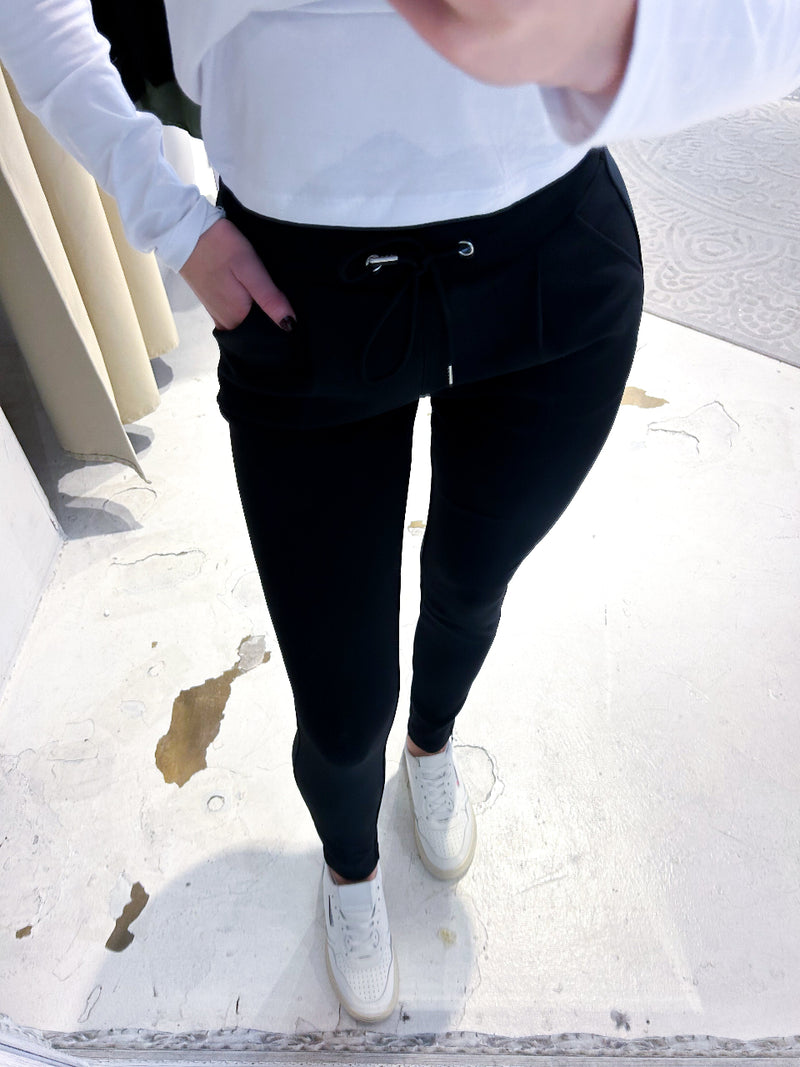 Stoffhose mit Kordelzug Schwarz