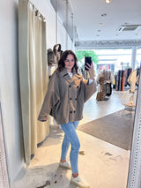 Kurzer Oversized Mantel Taupe