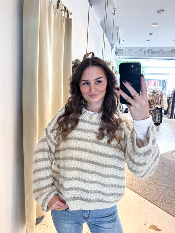 Strickpullover mit Muster Taupe
