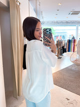 Kurze Bluse Weiß