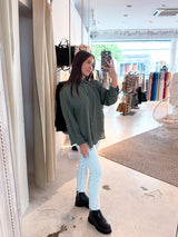 Kurze Bluse Olive