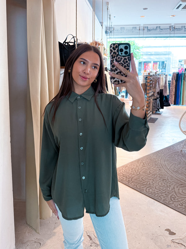Kurze Bluse Olive