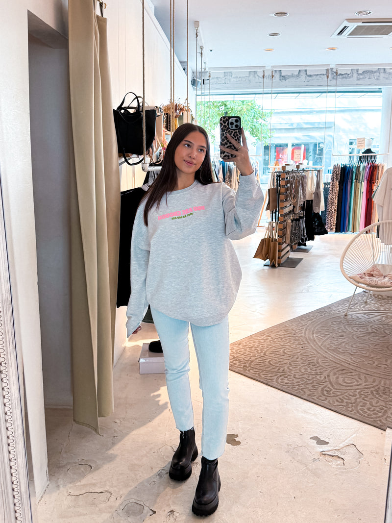 You Are Enough Crew Neck Hellgrau