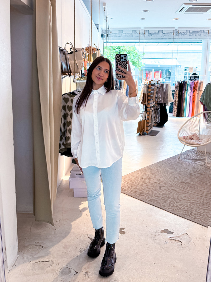 Kurze Silky Bluse Weiß