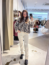 Strickpullover mit Leomuster Beige