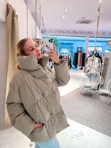 Kurze Puffer Winterjacke Taupe