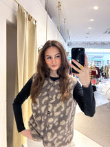 Teddy Weste mit Knopfleiste Leo Taupe