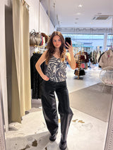 Top mit Pailletten und Zebramuster