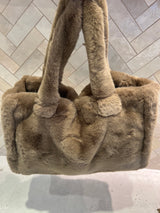 Fluffy Shopper Camel