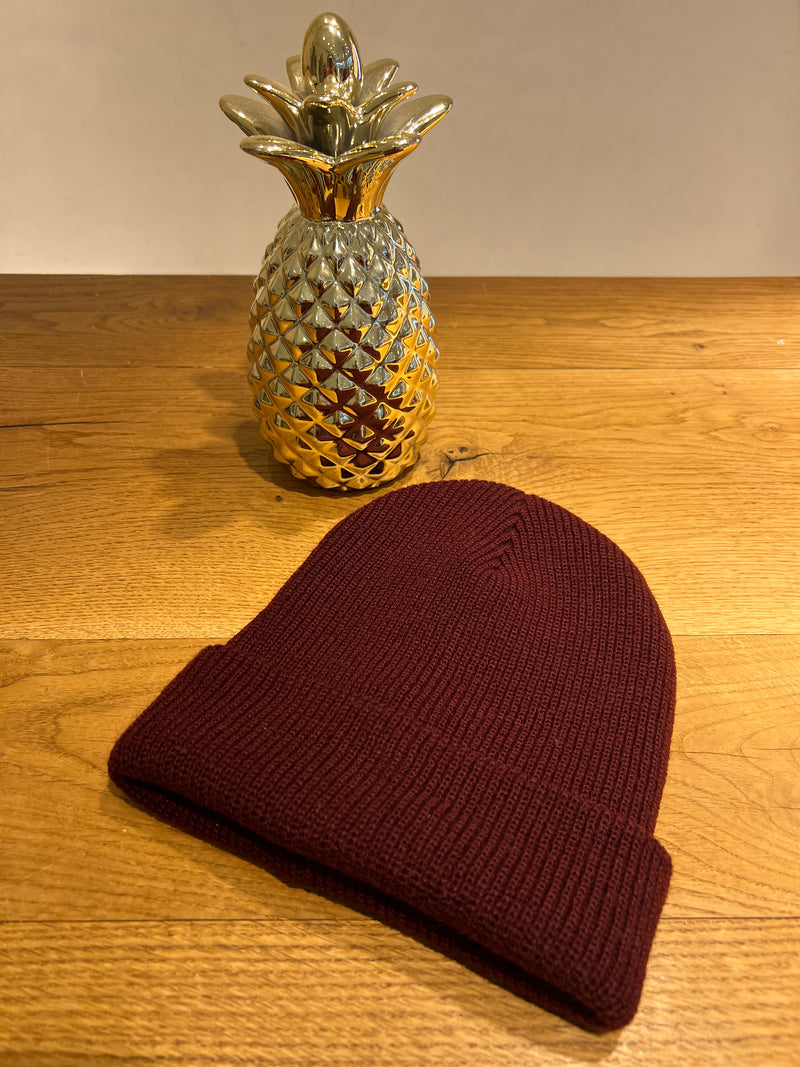 Beanie Weinrot