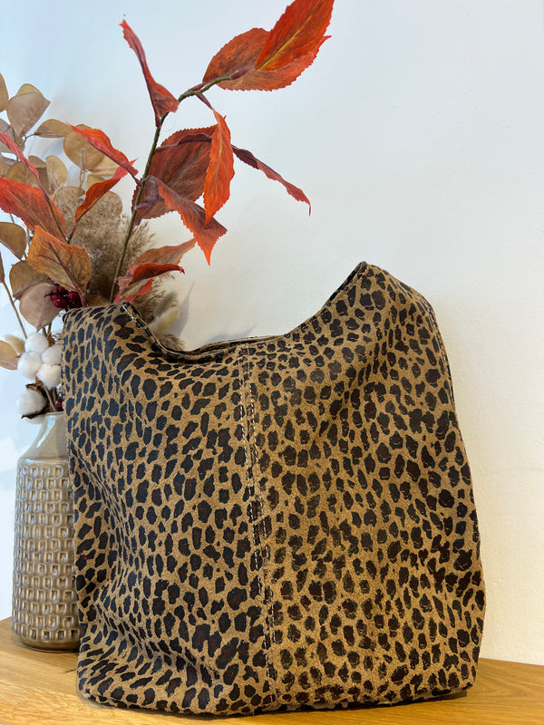 Shopper mit Leomuster Camel