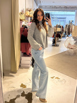 Strickjacke mit Zipper fein gestreift Grau