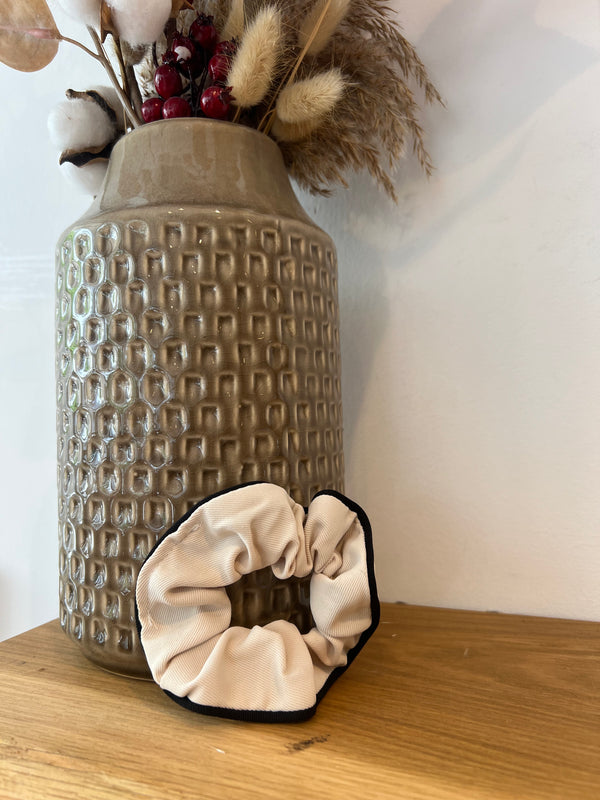 Basic Scrunchie Beige