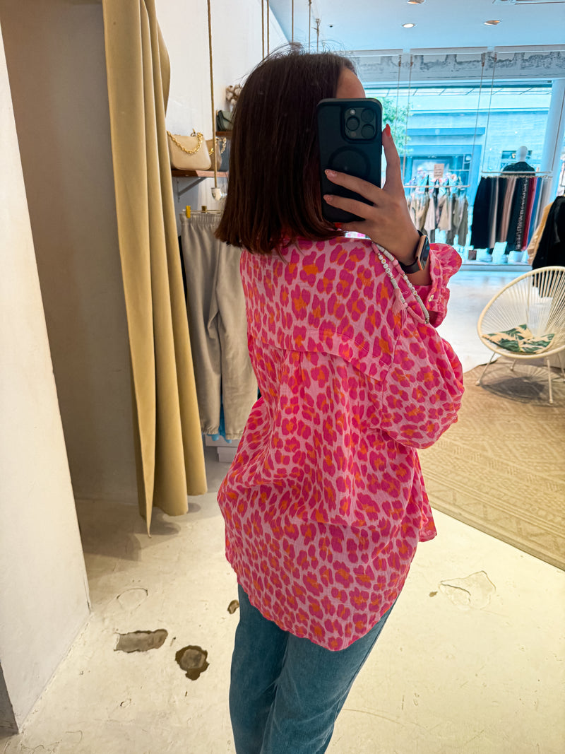 Kurze Waffle Bluse mit Leomuster Pink