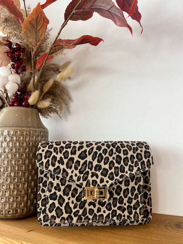 Eckige Tasche mit Leomuster Beige