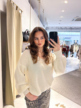 Strickpullover mit V-Ausschnitt Creme