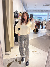 Strickpullover mit V-Ausschnitt Creme