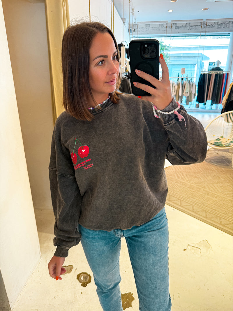 Cherry Crew Neck Dunkelgrau