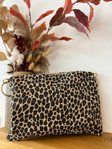 Eckige Schultertasche mit Leomuster Beige