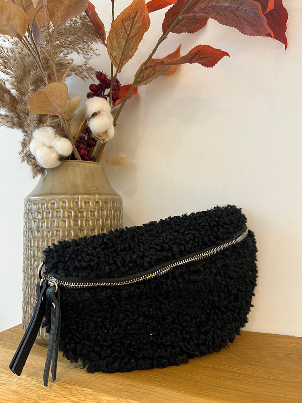 Teddy Crossbody Bag Schwarz