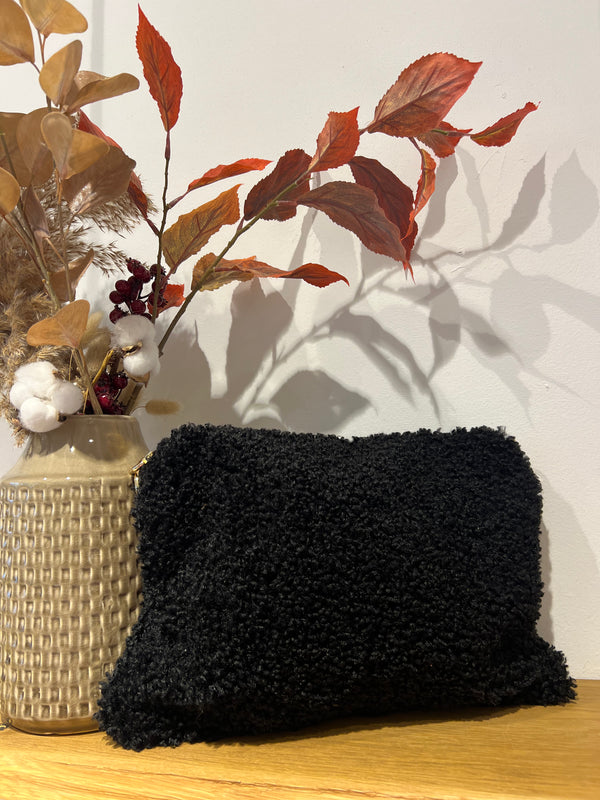 Eckige Teddy Schultertasche Schwarz
