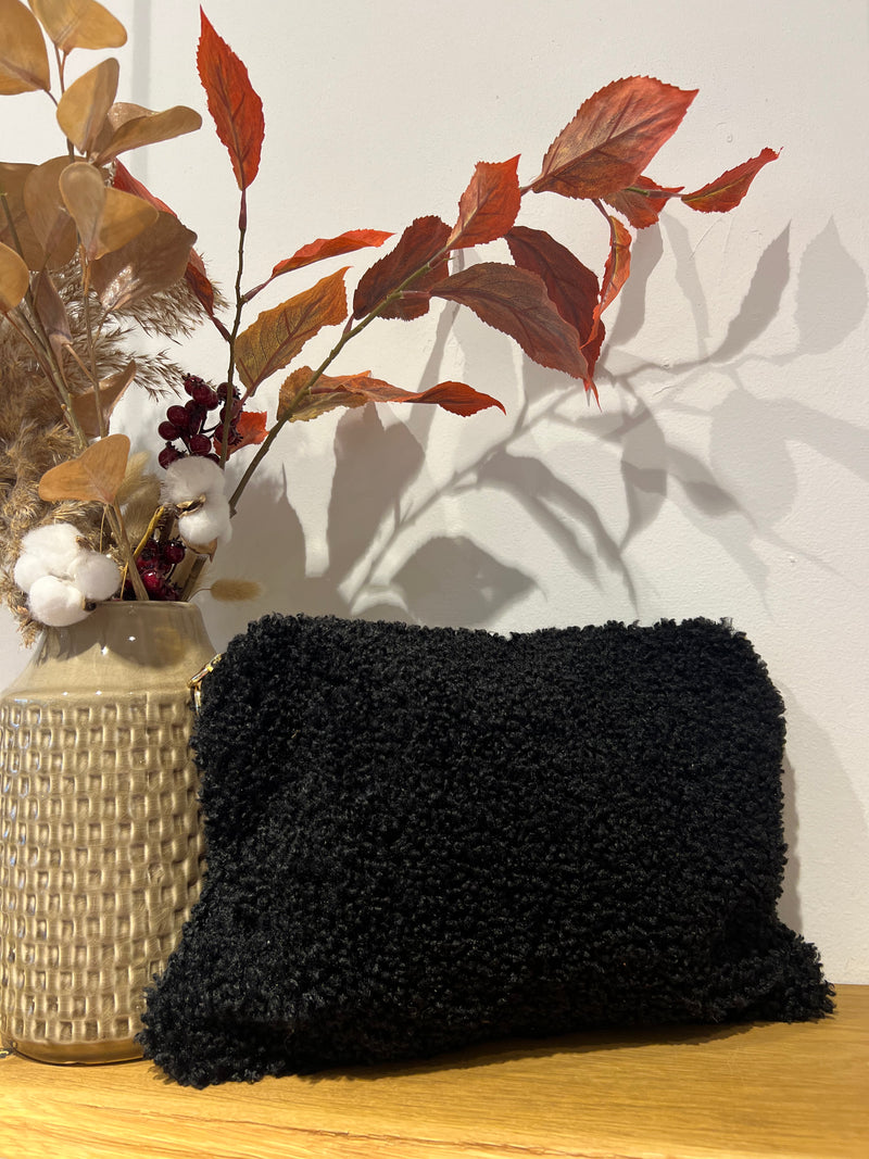 Eckige Teddy Schultertasche Schwarz