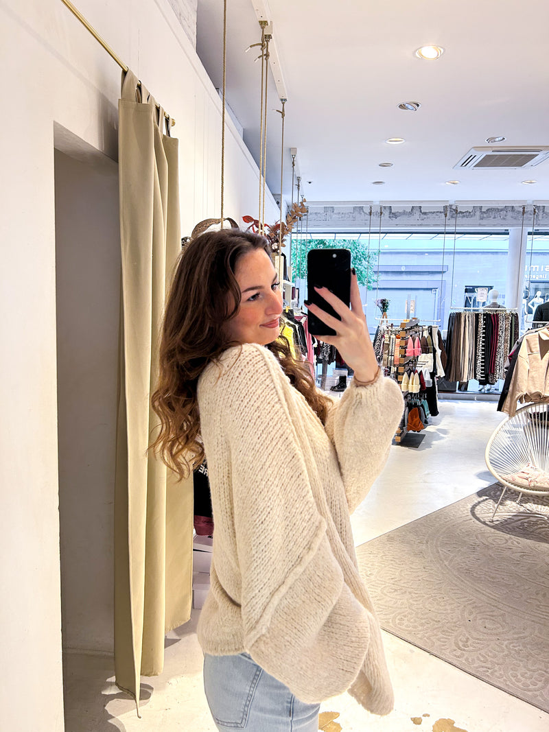 Oversized Strickjacke Beige