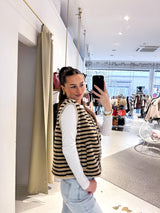 Kurze Teddy Weste mit Knopfleiste und Streifen Beige/Braun