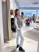 Kurze Teddy Weste mit Knopfleiste und Streifen Creme/Braun