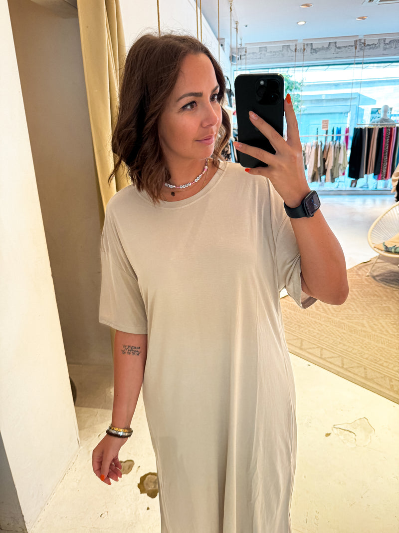 Maxi T-Shirt Kleid Taupe