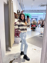 Gestreifter Strickpullover mit Kragen Braun