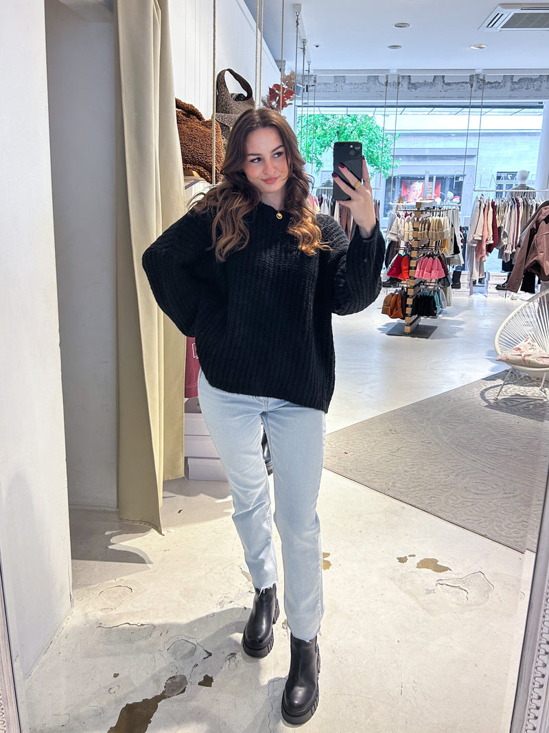 Grober Strickpullover Schwarz