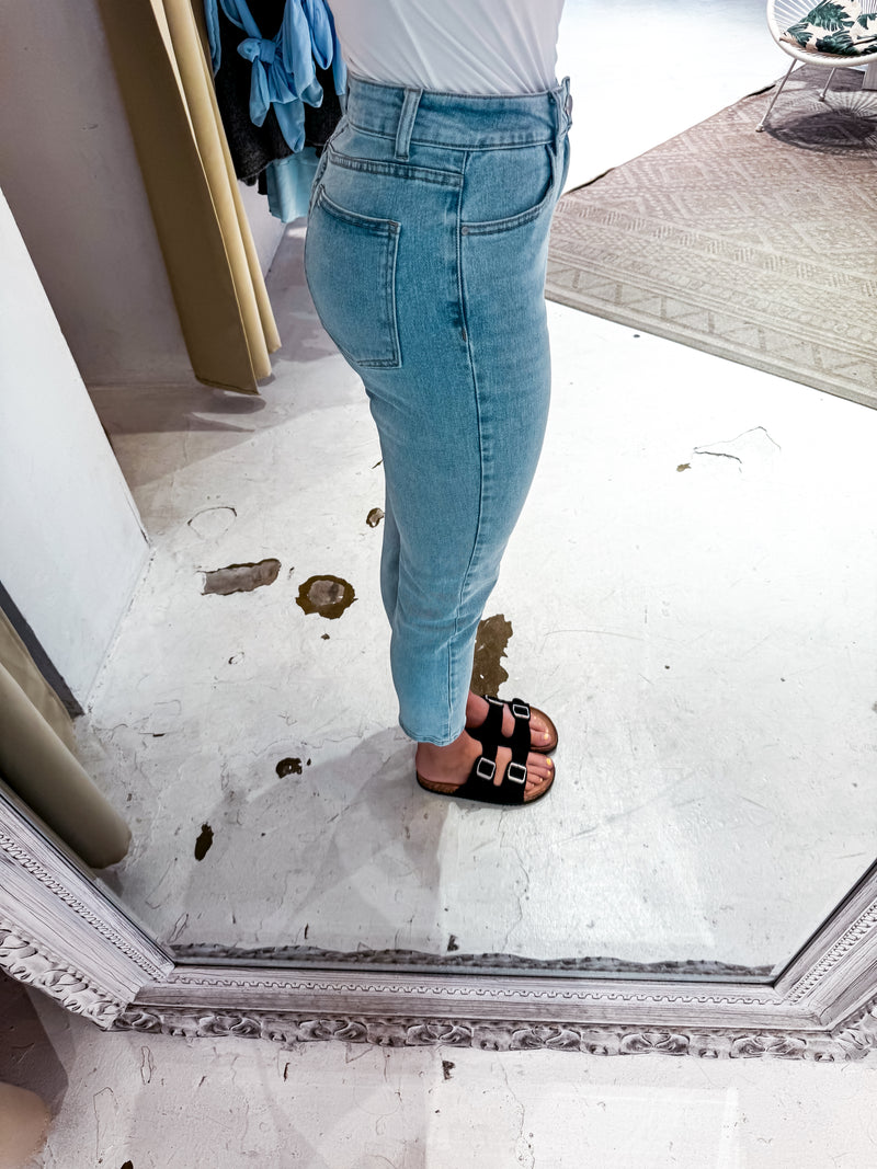 Mom Jeans Classic Light Blue