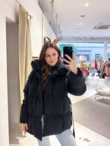 Kurze Puffer Winterjacke Schwarz