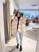 Kurze Puffer Winterjacke Beige