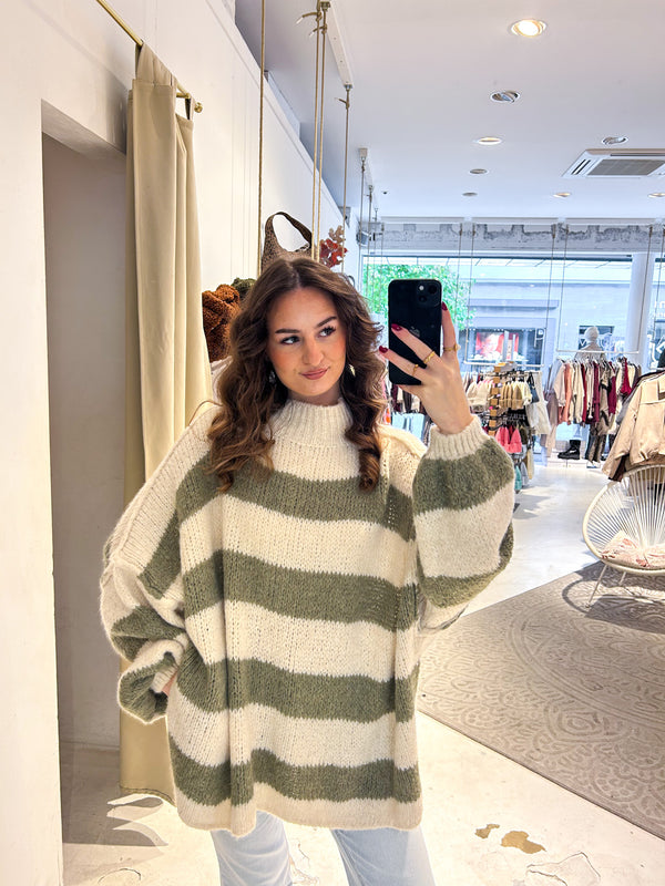 Oversized Strickpullover Gestreift mit Stehkragen Olive
