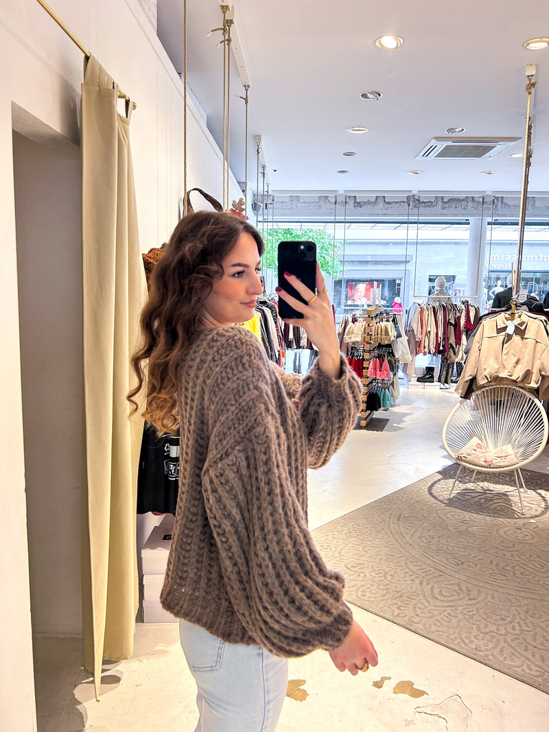 Grobe Strickjacke Braun