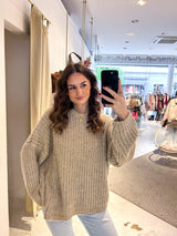 Grober Strickpullover Taupe