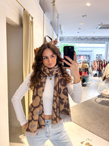 Schal mit Leomuster Camel