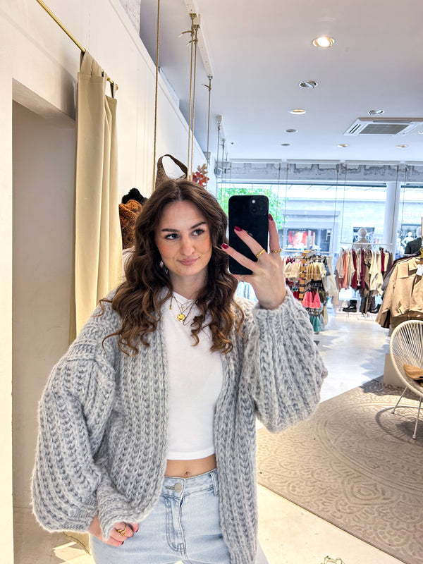 Grobe Strickjacke Grau