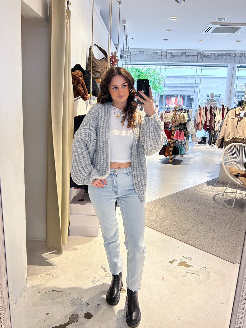 Grobe Strickjacke Grau