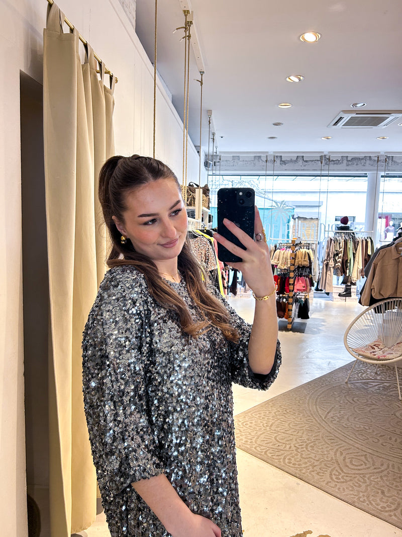 Kleid mit Pailletten Silber