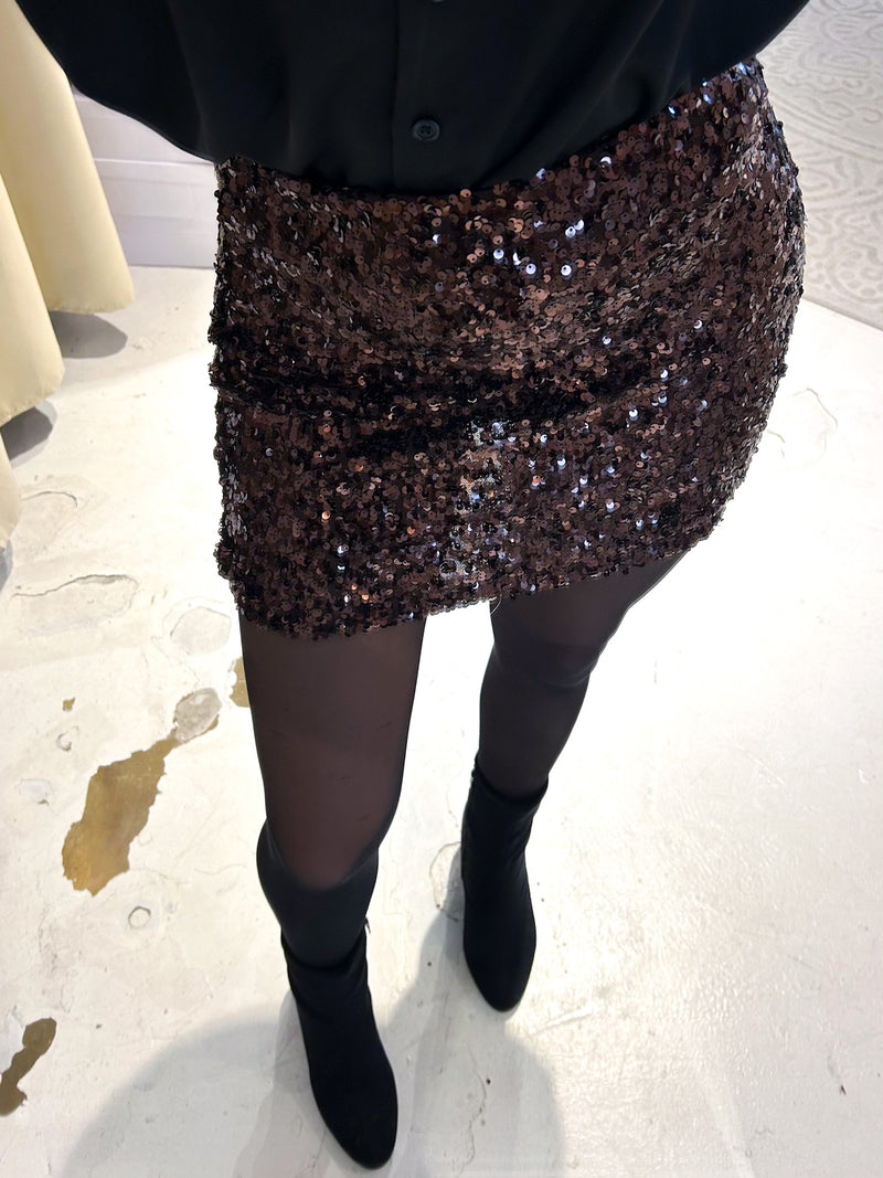 Kurzer Rock mit Pailletten Braun