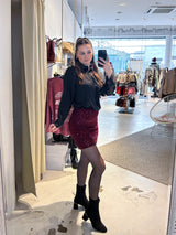 Rock mit Pailletten und Leomuster Weinrot