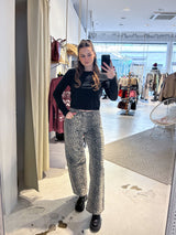 Straight Jeans mit Leomuster Beige